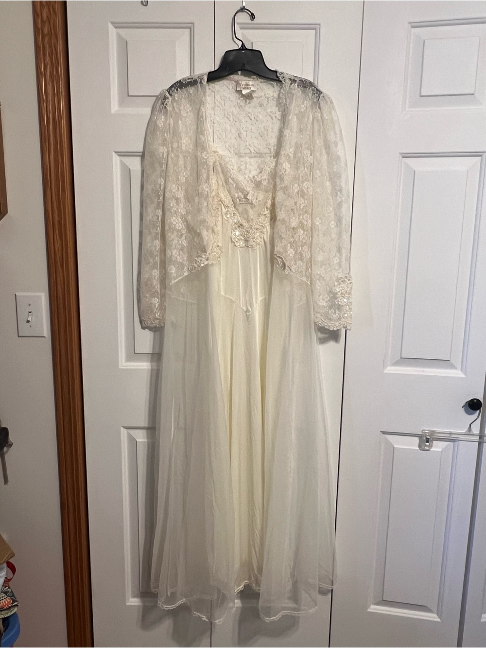 Vintage Victoria's Secret Gold Label - nightgown and robe